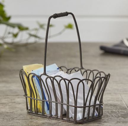 SCALLOPED WIRE CONDIMENT CADDY