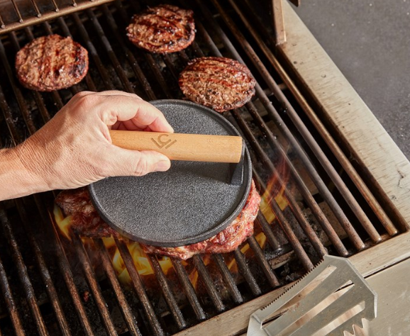 CAST IRON BURGER PRESS KIT