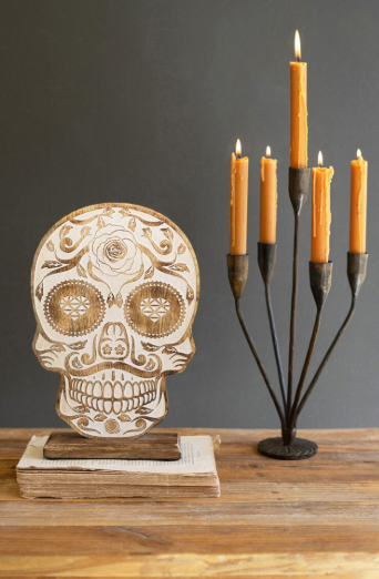 HALLOWEEN CARVED WOODEN SKULL