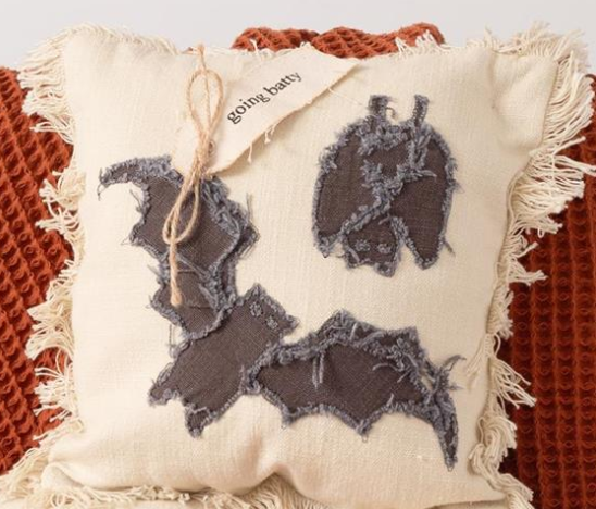 RAGGEDY HALLOWEEN MINI PILLOWS - ASSORTED