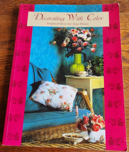 DECORATING WITH COLOR: INSPIRED IDEAS FOR YOUR HOME