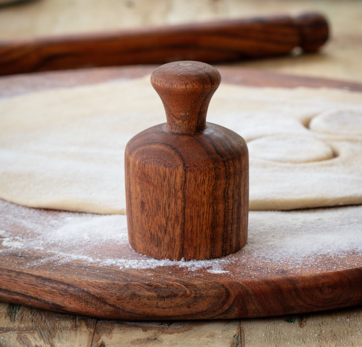 WOODEN COOKIE CUTTER