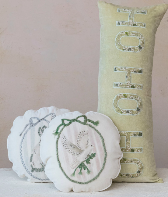 16" ROUND COTTON VELVET HOLIDAY PILLOW - ASSORTED