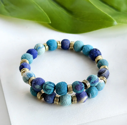 KANTHA AZURE PAILLETTE OVERLAP BANGLE BRACELET