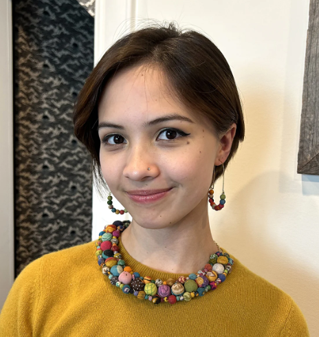 KANTHA ELONGATED WIRE HOOP EARRINGS