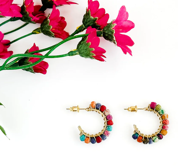 KANTHA MILIEU MINI HOOP EARRINGS