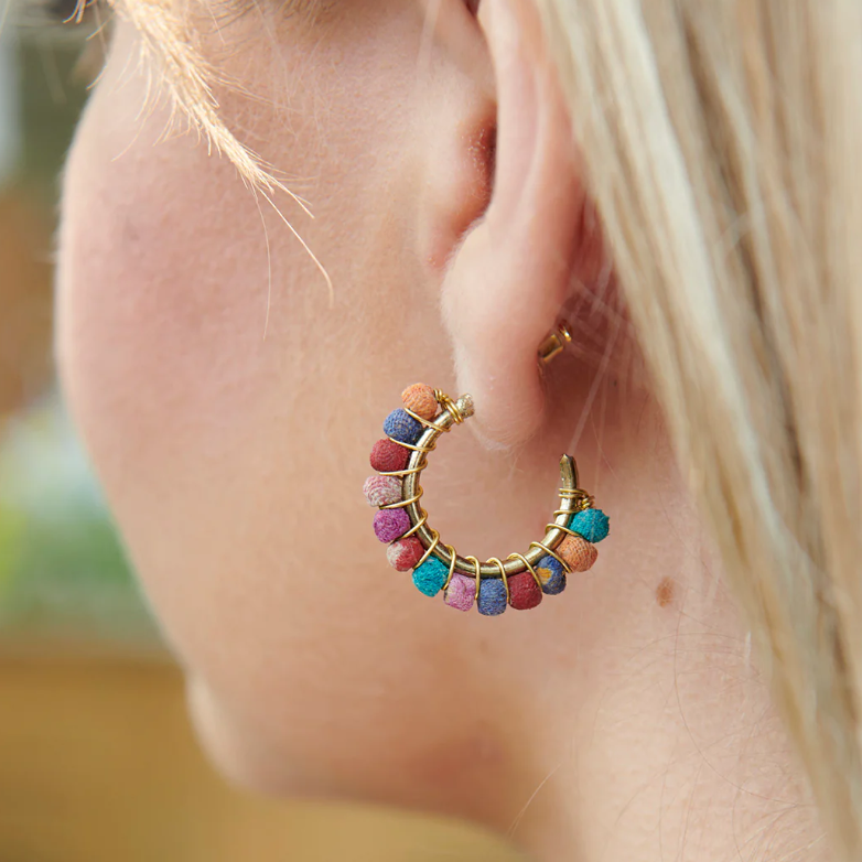 KANTHA MILIEU MINI HOOP EARRINGS