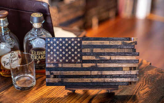THE HERITAGE FLAG COMPANY BARREL WOOD AMERICAN FLAG - CASK COLLECTION