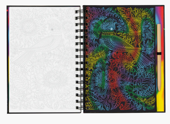 EXTREME! ANIMALS SCRATCH AND SKETCH
