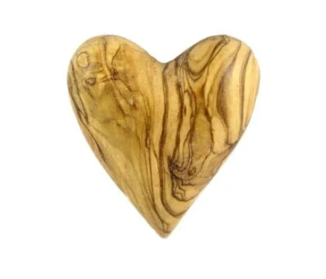 OLIVE WOOD HEART - ASSORTED
