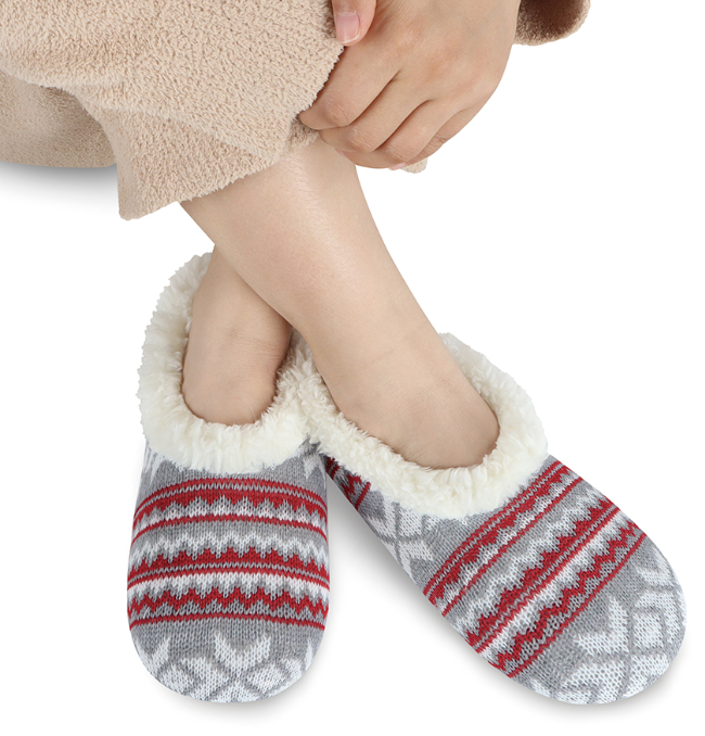 SNOOZIES! WOMENS NORWEGIAN KNIT SLIPPERS