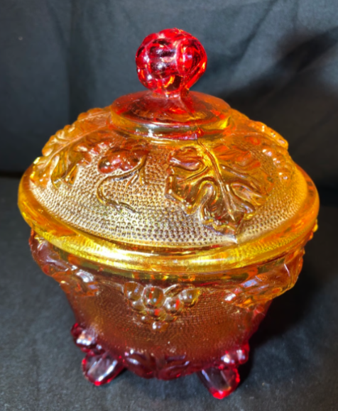 VINTAGE 1950'S JEANETTE-AMBERINA CANDY DISH WITH LID