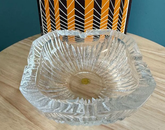 VINTAGE CRYSTAL ASHTRAY HOYA MIKASA JAPAN SQUARE - FEATHER PATTERN