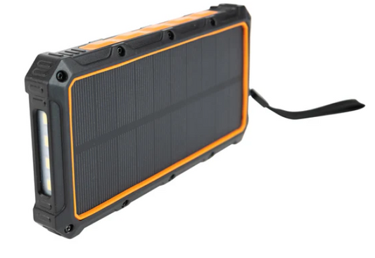 MAD MAN ULTIMATE SOLAR POWER BANK & FLASHLIGHT