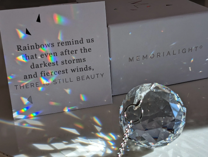 MEMORIALIGHT "THE LIGHT REMAINS" MODERN SYMPATHY GIFT CRYSTAL FOR THE LOSS OF LOVED ONE OR PET
