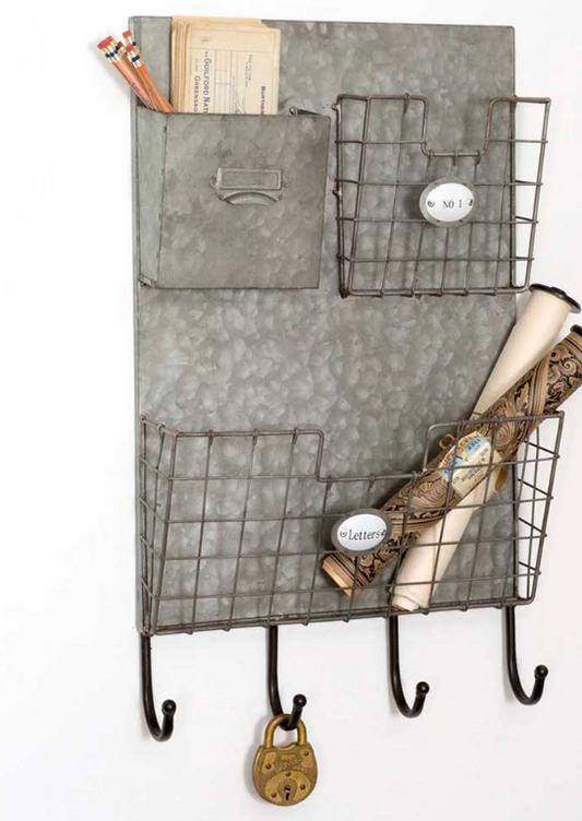 3 POCKET METAL WALL CADDY