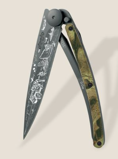 DEEJO KNIVES - 37G ARMY GREEN CAMO/ D-DAY/ LIMITED AND NUMBERED