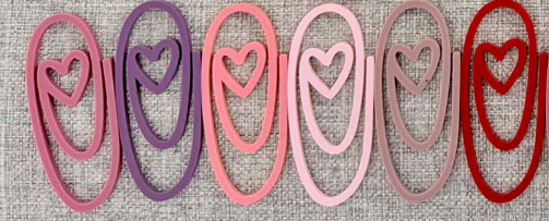FIDDLE AND GRACE HEART PAPERCLIP BOOKMARK