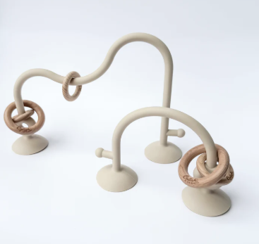 CALLA & FRIENDS ON-THE-GO SUCTION TOY