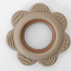 CALLA & FRIENDS GARDEN PARTY TEETHER COLLECTION SILICONE & BEECHWOOD FLOWER