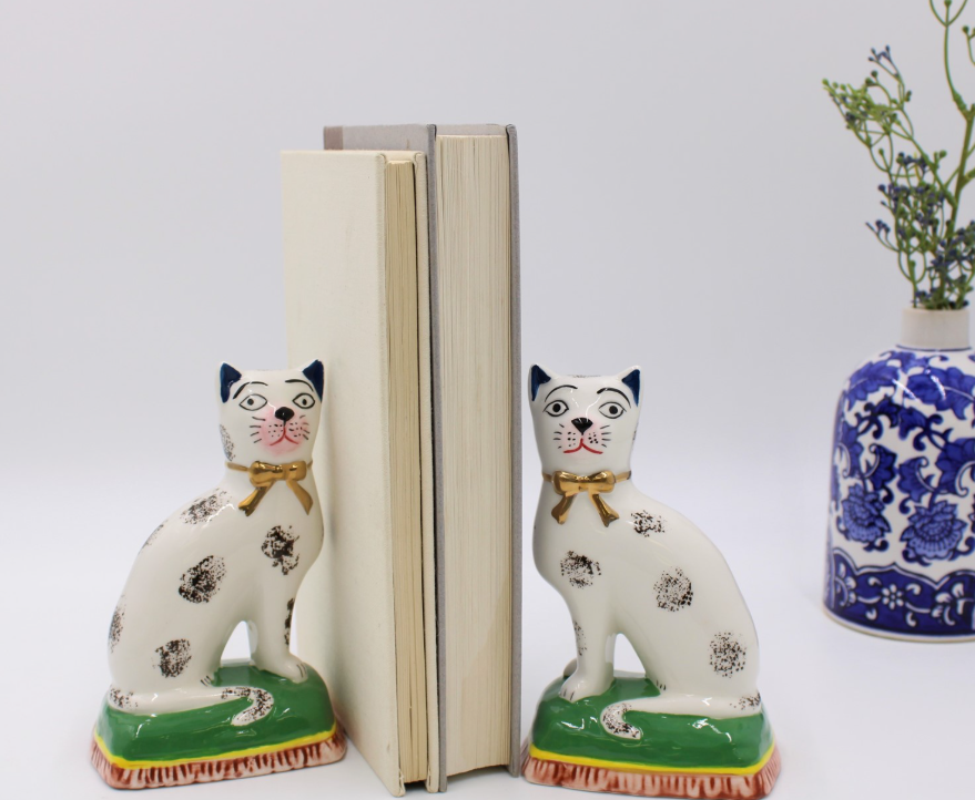 CERAMIC CAT FIGURINE - ASSORTED