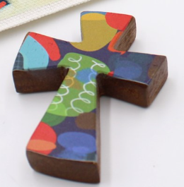 WOOD POCKET HEART AND CROSS IN POUCH BY JILL ALFORD