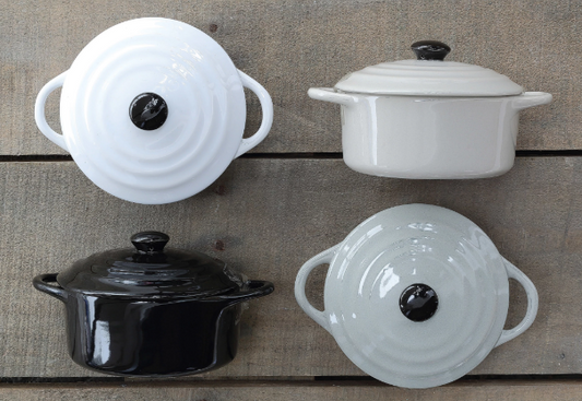 STONEWARE MINI BAKER WITH LID - ASSORTED