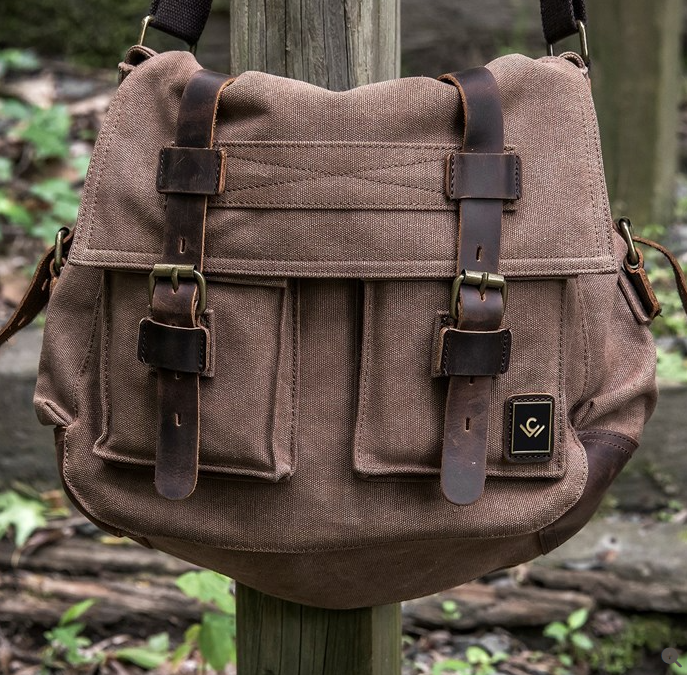 COLE WHEELER CANVAS MESSENGER BAG