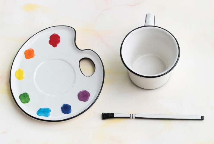 CERAMIC PAINT PALETTE SAUCER W/ MUG AND BRUSH SHAPED STIRRER
