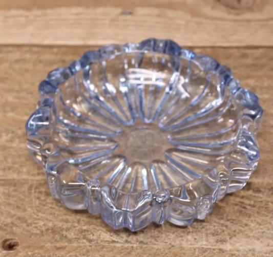 VINTAGE FOSTERIA "SPOOL BLUE" BLUE TINT ASHTRAY