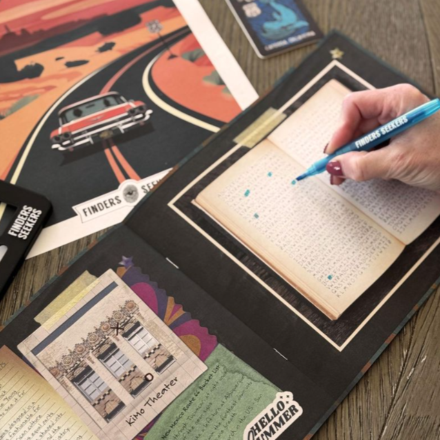 FINDERS SEEKERS "CLASSIFIED" RANDOM MYSTERY GAME