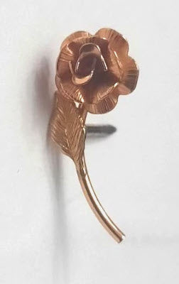 VINTAGE KREMENTZ GOLD ROSE LAPEL PIN