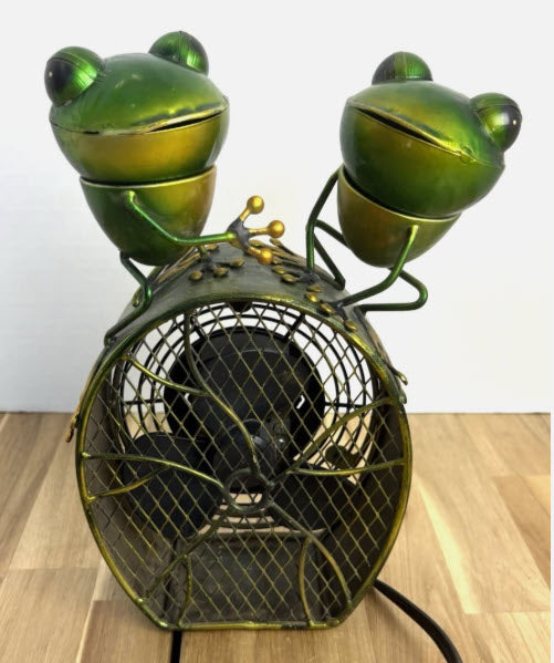 VINTAGE FROG FAN