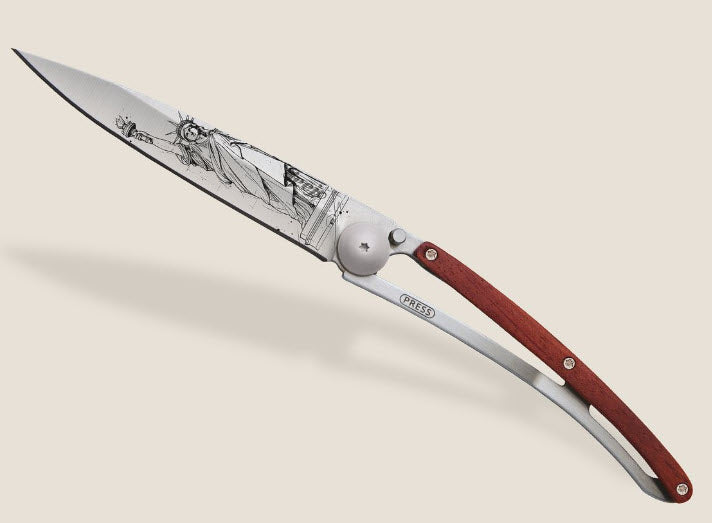 DEEJO KNIVES - 37G CORAL WOOD/ LADY LIBERTY