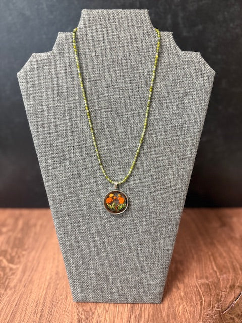 JANNIES JEWELS - 151 ZIRCONIA AND DRIED FLOWER PENDANT NECKLACE