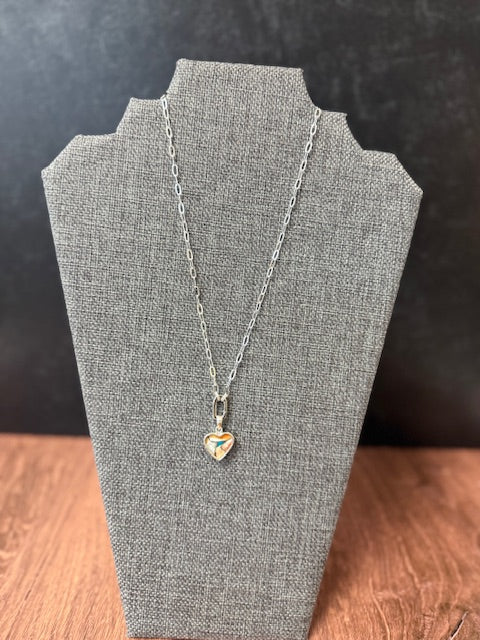 JANNIES JEWELS - 152 SILVER OYSTER TURQUOISES NECKLACE