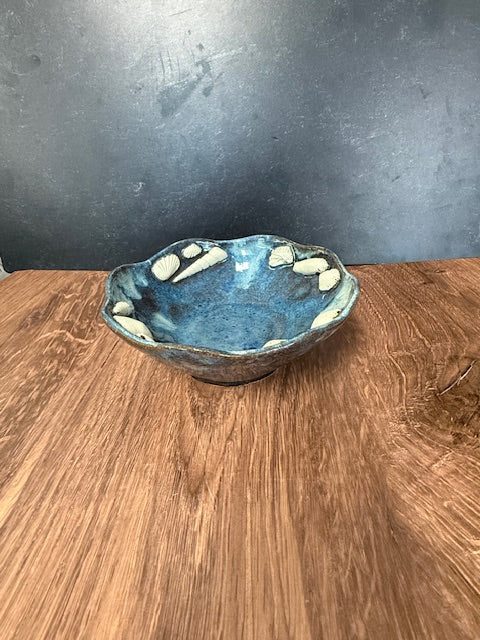 BEAR WALLOW POTTERY BY JANNA COX - SEA SHELL COLLECTION - ASSORTED