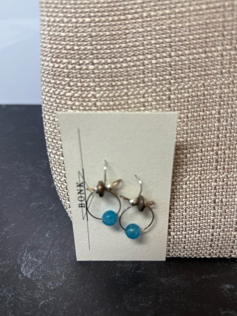 HANDMADE JEWELRY BY SARA BONK - SHORT HOOP EARRINGS