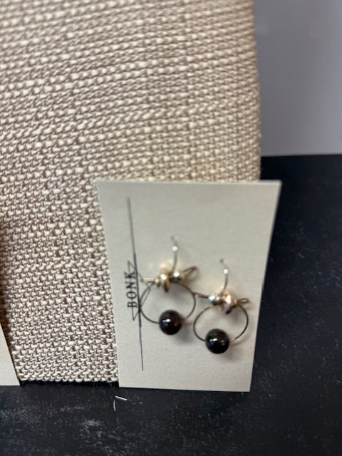 HANDMADE JEWELRY BY SARA BONK - SHORT HOOP EARRINGS