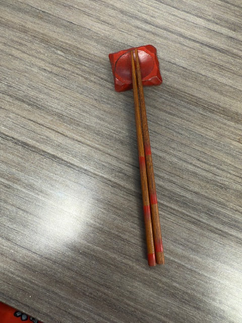 JAPANESE WOOD CHOPSTICK WITH REST - ASSORTED