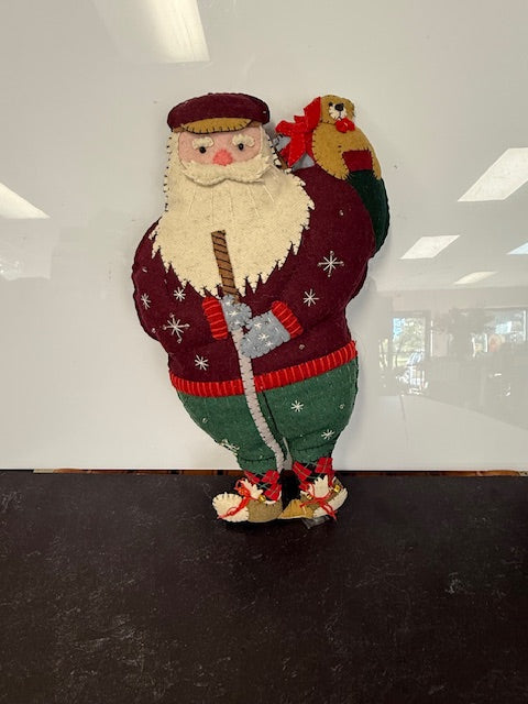 CHRISTMAS FELTED SANTAS - ASSORTED