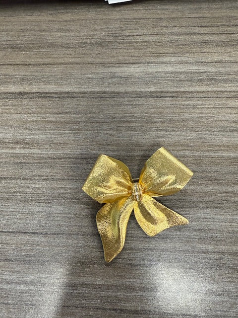 VINTAGE TONA GOLD TONE SATIN BOW W/RHINESTONE CHRISTMAS BOW BROOCH