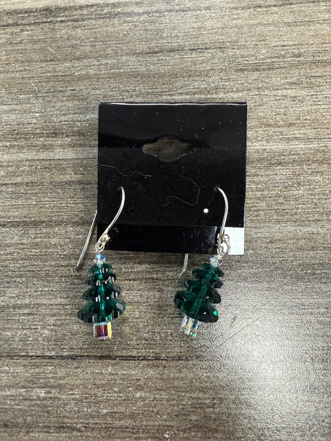 JANNIES JEWELS - EARRINGS 220 GREEN CRYSTAL CHRISTMAS TREES