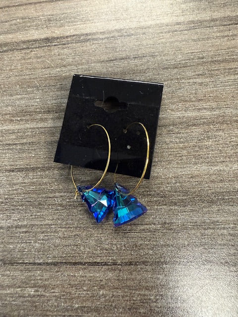 JANNIES JEWELS - EARRINGS 222 BLUE CRYSTAL CHRISTMAS TREE LOOP