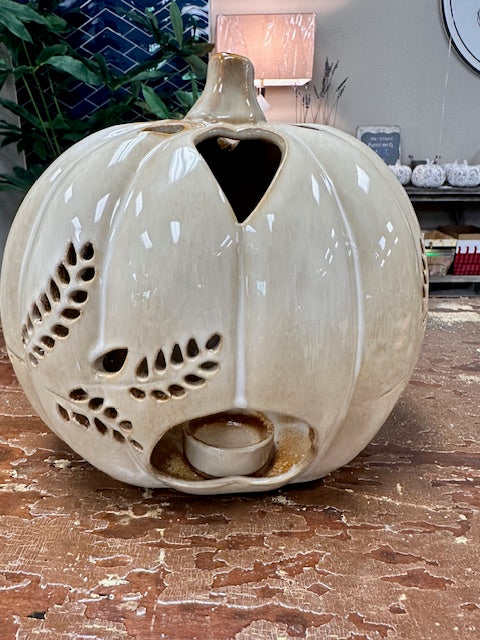 BEIGE CERAMIC PUMPKIN CANDLE HOLDER