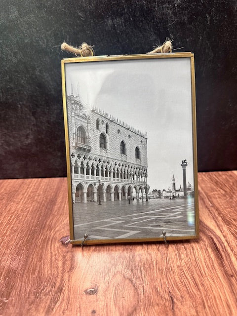 IRON/GLASS PICTURE FRAMES - LARGE 5x7