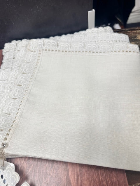 VINTAGE PLACEMATS -SET 6