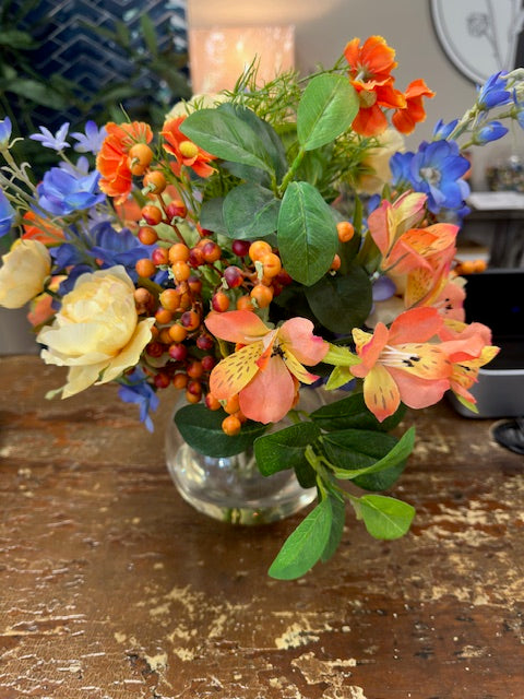FLORAL ARRANGEMENT - SILK YELLOW/LAVENDER/ORANGE IN GLASS VASE
