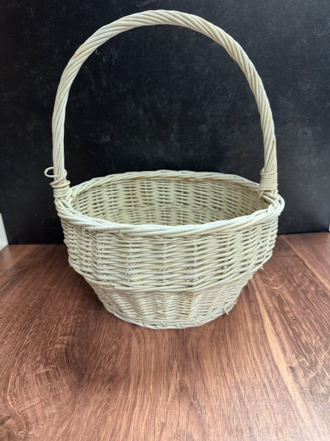 WHITE ROUND BASKET  10"DIA. x 5 1/2" DEEP