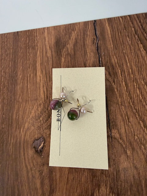 HANDMADE JEWELRY BY SARA BONK - MOD A EARRINGS AND SHORT RETRO EARRINGS